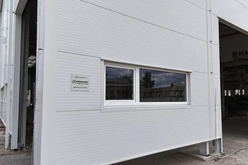 We have handed over the production hall near Mělník
