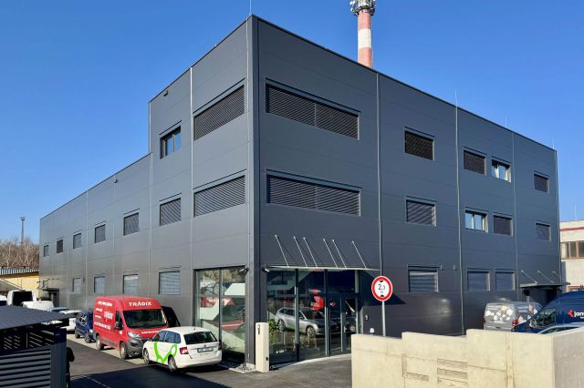 Administrativně výrobní hala Lambert Elektronics - administrativní část