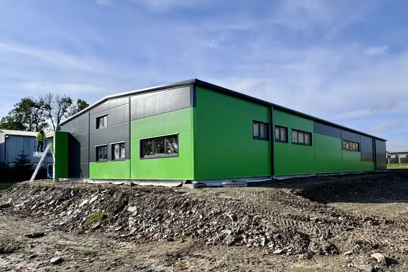 Administrativně-výrobní-hala-Spálov