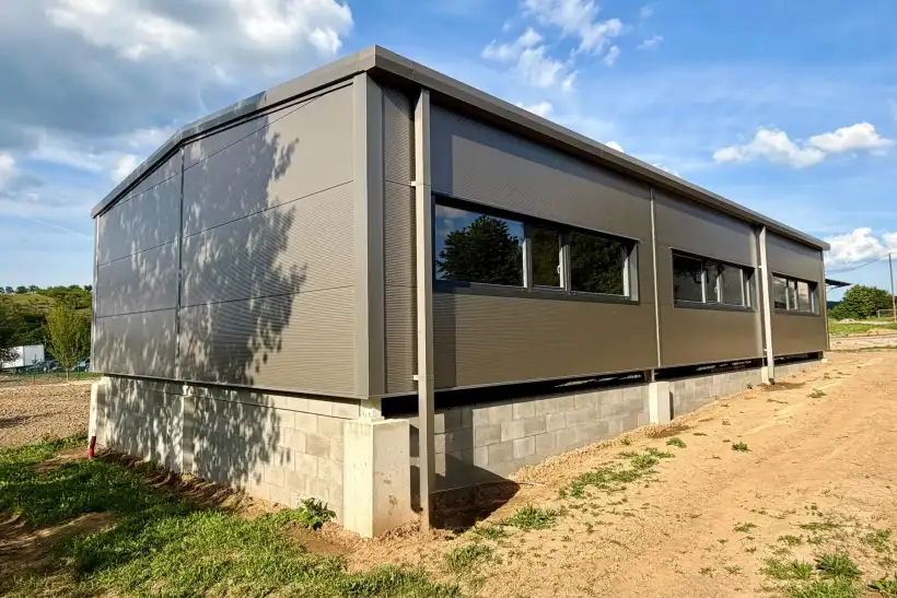 Výrobná hala v Nedachlebiciach pre stolársku dielňu