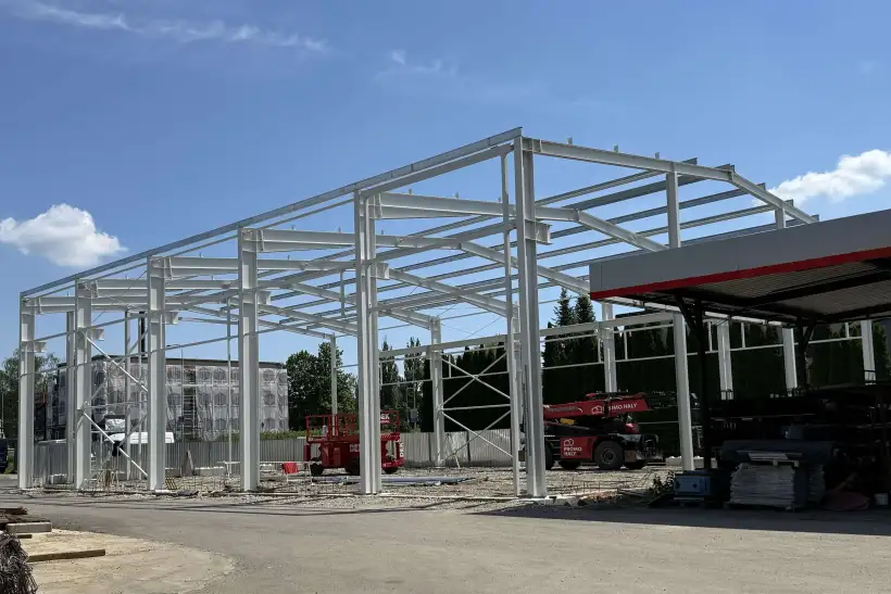 Production and storage hall in Karviná
