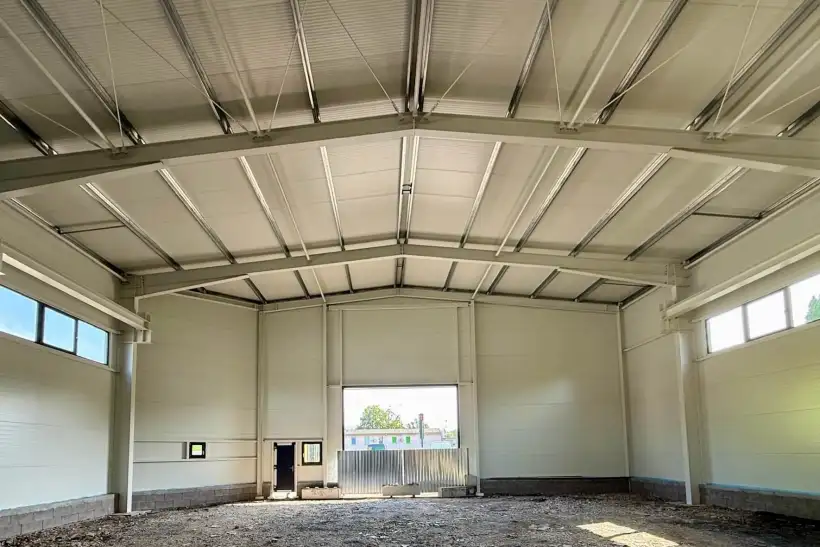 Production and storage hall in Karviná