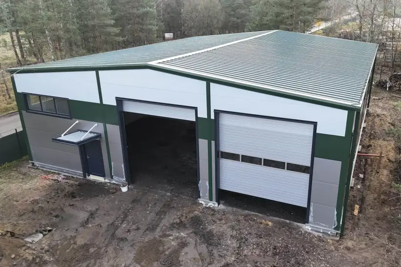 Warehouse and Service Hall Ploužnice near Ralsko