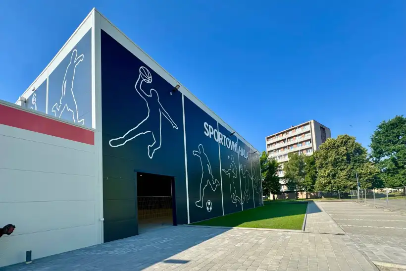 víceúčelová-sportovní-hala-chropyně