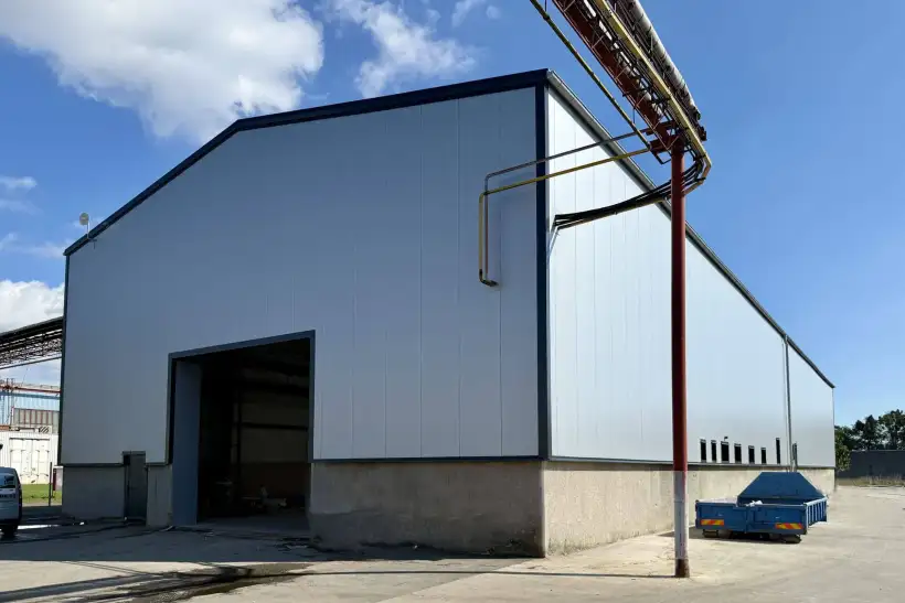 Reconstruction of the production hall in Dolní Benešov