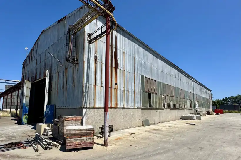 Reconstruction of the production hall in Dolní Benešov