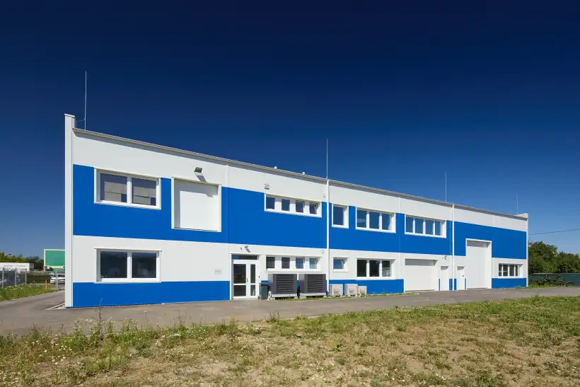 Výrobní hala ALTECH 22 Uherské Hradiště-zadní-část