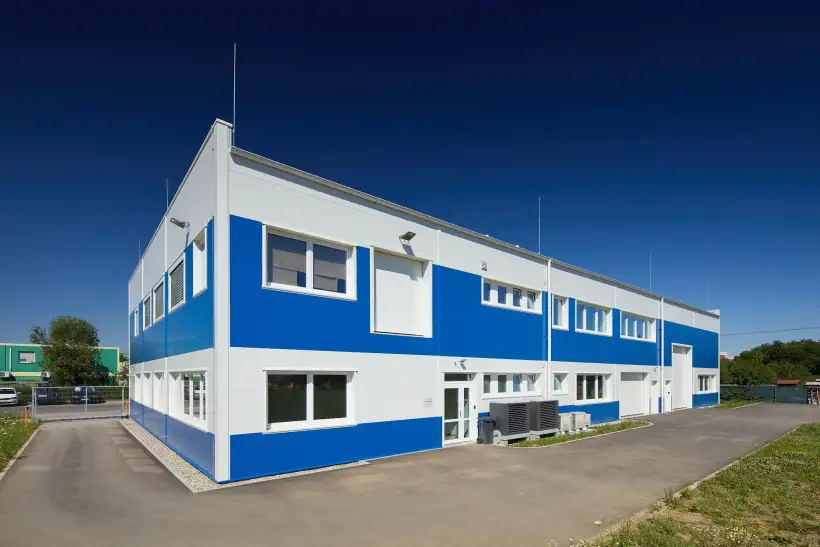 Výrobní hala ALTECH 22 Uherské Hradiště-zadní-část02