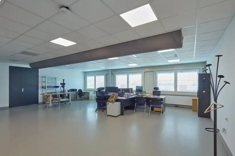 Výrobní hala ALTECH 22 Uherské Hradiště - kanceláře